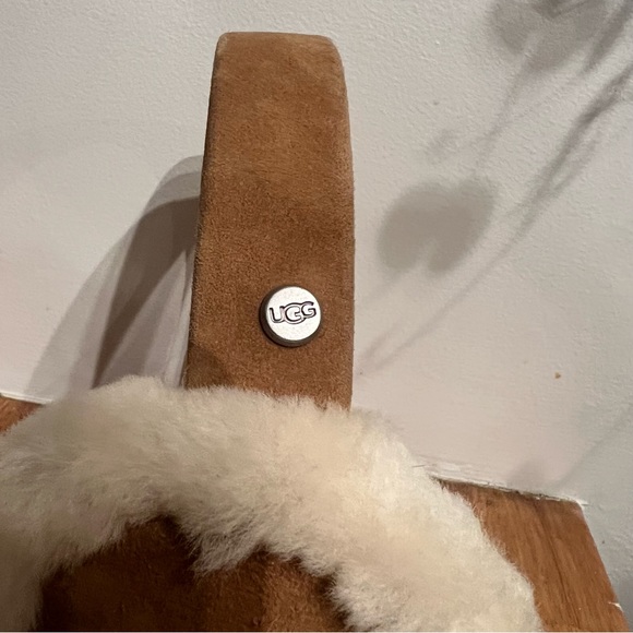 UGG earmuffs - Picture 4 of 4